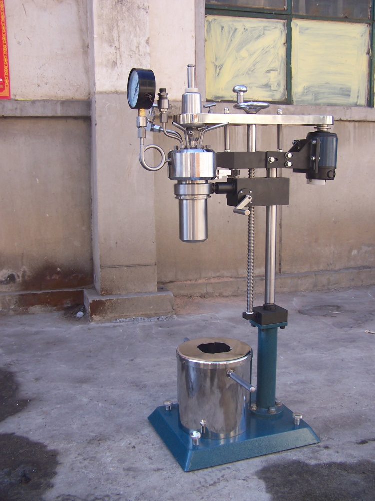 KCFD系列--快開卡環結構-釜體下落、翻轉出料